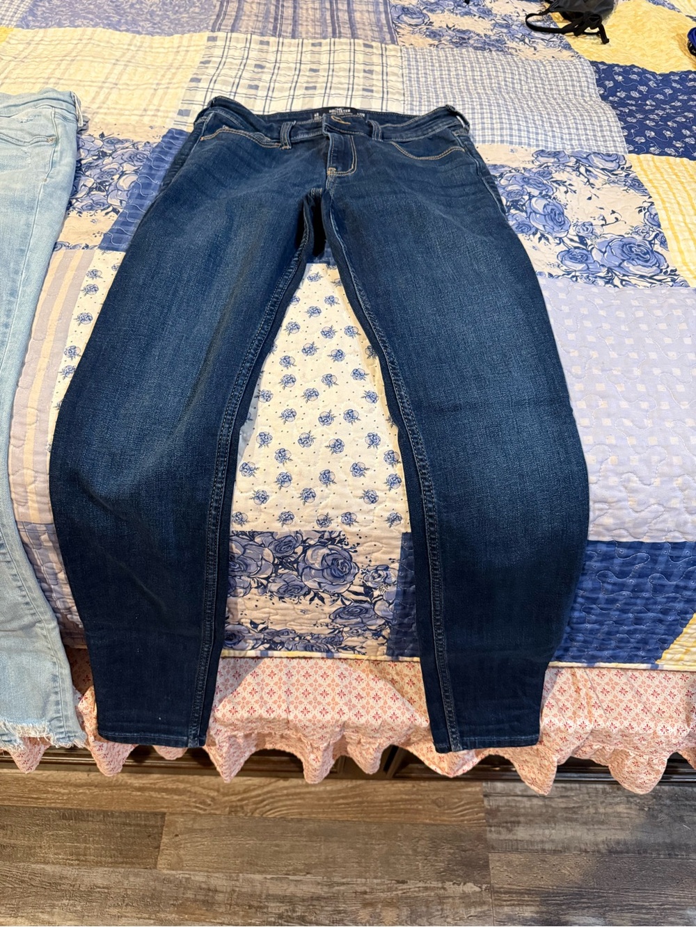 Abercrombie & Fitch Dark Indigo Skinny Jeans
